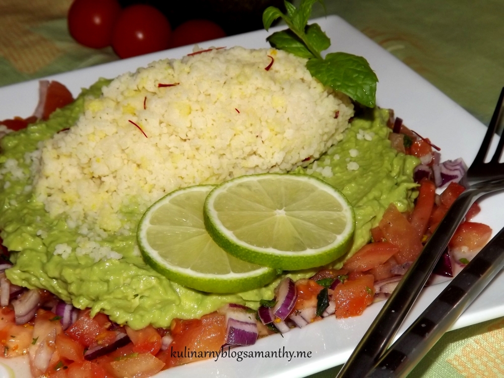Sałatka z kuskusem z guacamole